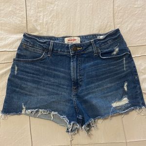 Wrangler High Rise Cut Off Shorts